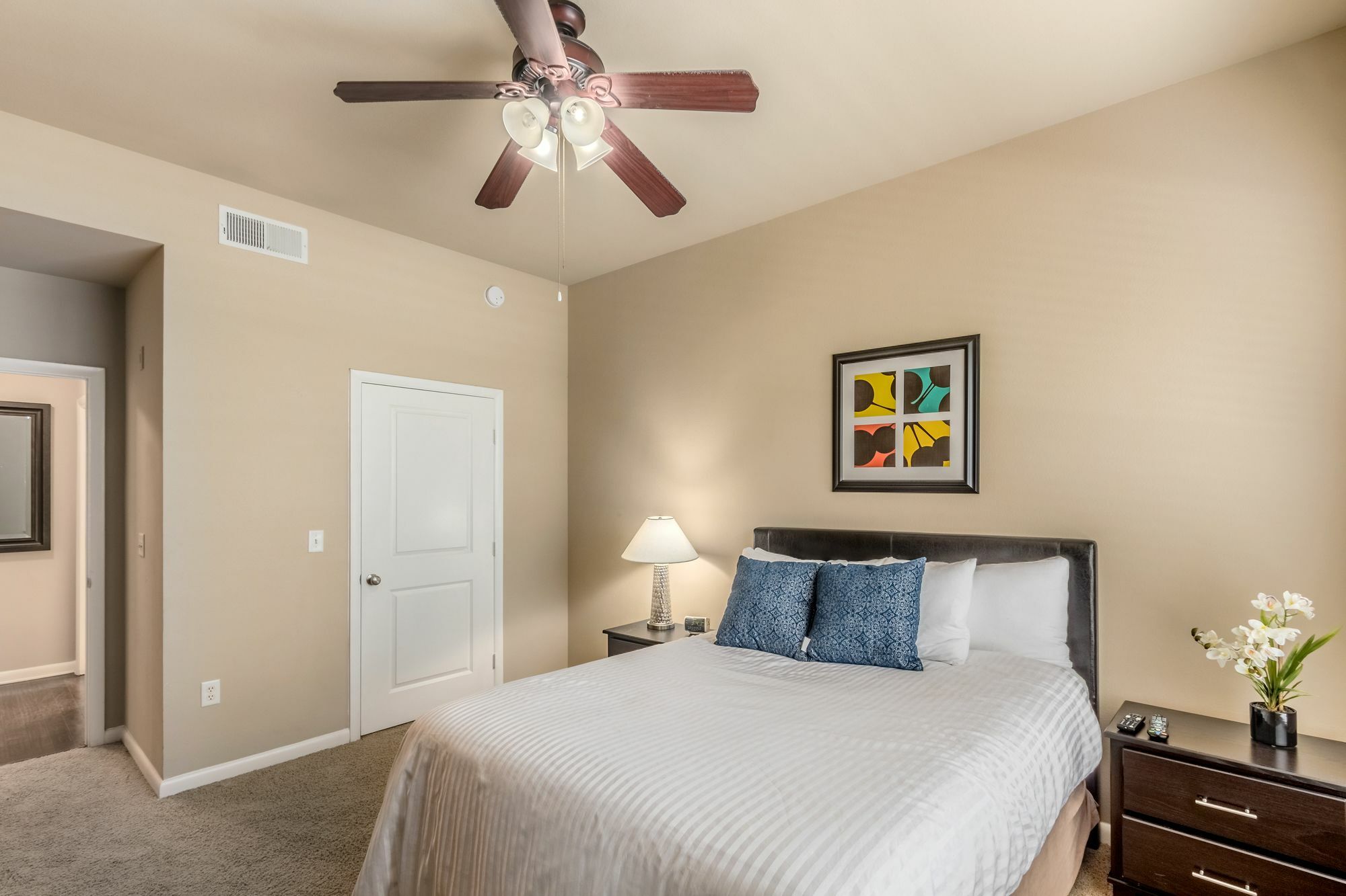 2br Executive Dallas